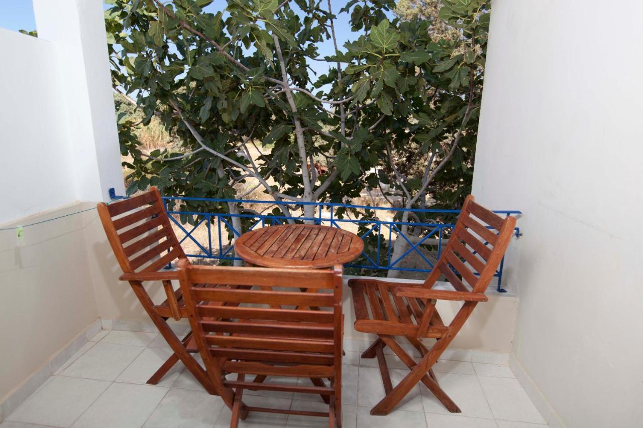 Kontogoni Rooms Elafonissos Bagian luar foto