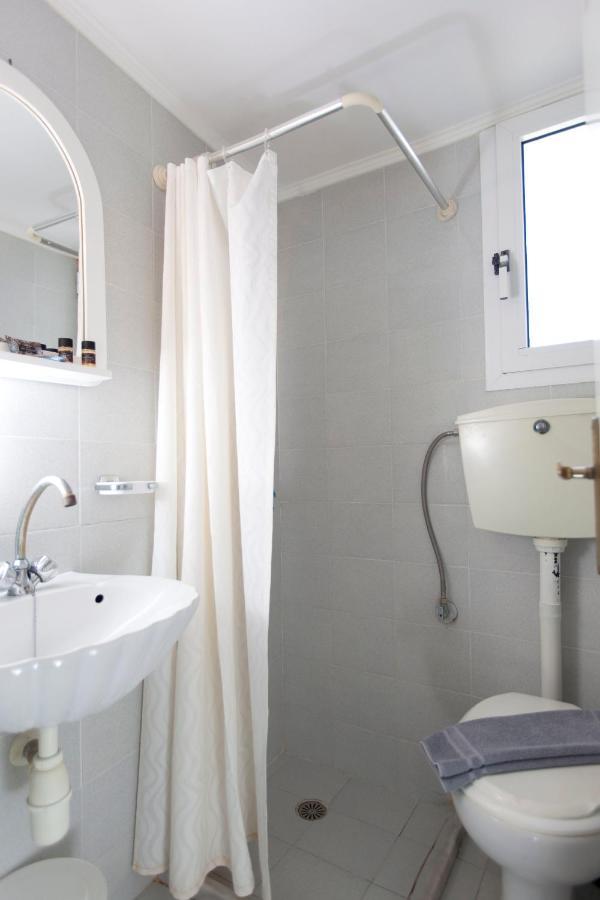 Kontogoni Rooms Elafonissos Bagian luar foto